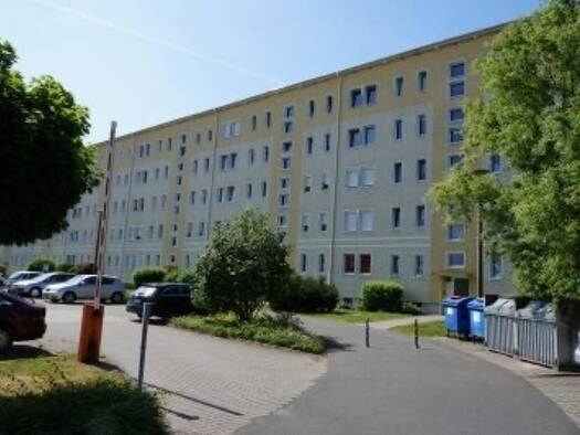 Wohnung zum Kauf als Kapitalanlage geeignet 49.000 € 2 Zimmer 48,8 m² Wilhelm-Pieck-Str. 31 Oschatz 04758