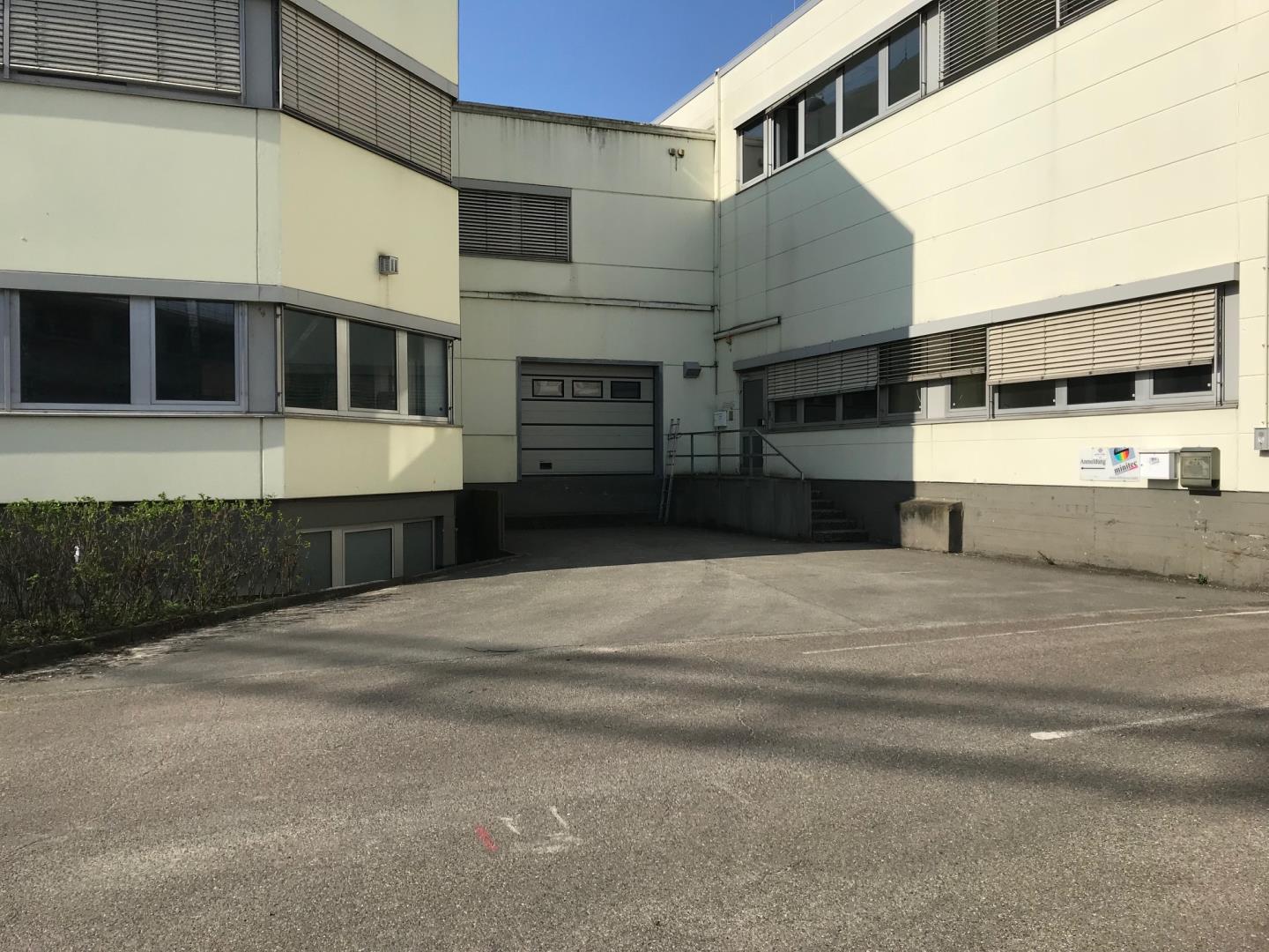 Lagerhalle zur Miete 4,80 € 2.776 m²<br/>Lagerfläche ab 1.500 m²<br/>Teilbarkeit Stellingen Hamburg 22525