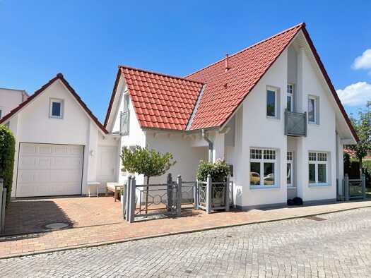 Einfamilienhaus zum Kauf 590.000 € 3 Zimmer 100,8 m² Neustadt Neustadt in Holstein 23730