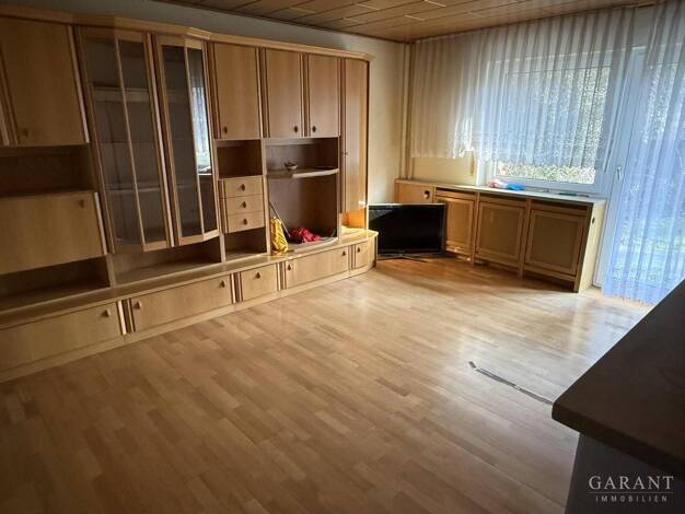 Wohnung zum Kauf 175.000 € 3 Zimmer 66 m² 3 Geschosse Großsachsenheim Sachsenheim 74343