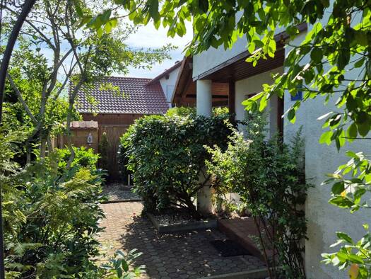 Doppelhaushälfte zum Kauf 398.000 € 4 Zimmer 103 m² 302 m² Grundstück frei ab sofort Bergstraße 6 a Buxheim Buxheim 85114