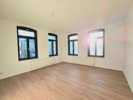 Wohnung zur Miete 529 € 3 Zimmer 91,2 m² 2. Geschoss frei ab sofort Wartburgstraße 18 a Bernsdorf Bernsdorf 09126