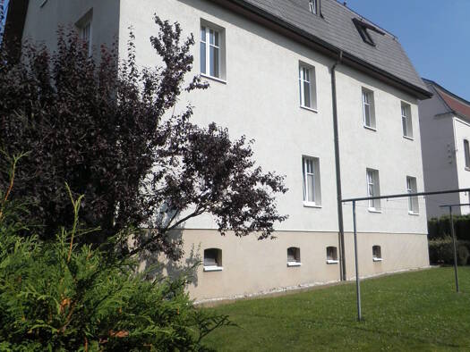 Wohnung zur Miete 240 € 2 Zimmer 43,5 m² 1. Geschoss August-Bebel-Straße 20 Lichtentanne Lichtentanne 08115
