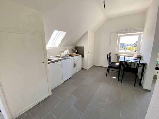 Wohnung zur Miete 900 € 2 Zimmer 40 m² 2. Geschoss Unterrath Düsseldorf 40468