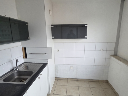 Wohnung zur Miete nur mit Wohnberechtigungsschein 315 € 2 Zimmer 60 m² 11. Geschoss frei ab 26.12.2025 Kattowitzer Straße 1 Kreuztal 57223
