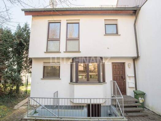 Reihenendhaus zur Versteigerung 695.000 € 5,5 Zimmer 128,4 m² 324 m² Grundstück frei ab sofort Möhringen Stuttgart 70567