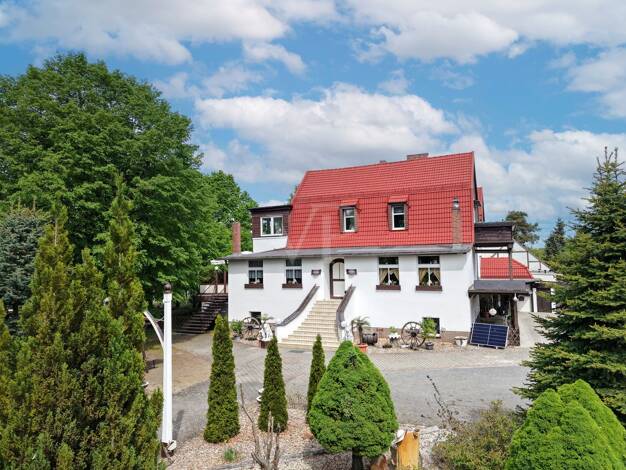 Haus zum Kauf 699.000 € 11 Zimmer 525 m² 8.900 m² Grundstück Finsterwalde Finsterwalde 03238