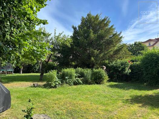 Mehrfamilienhaus zum Kauf 560.000 € 6 Zimmer 196 m² 1.411 m² Grundstück Naunhof 04683