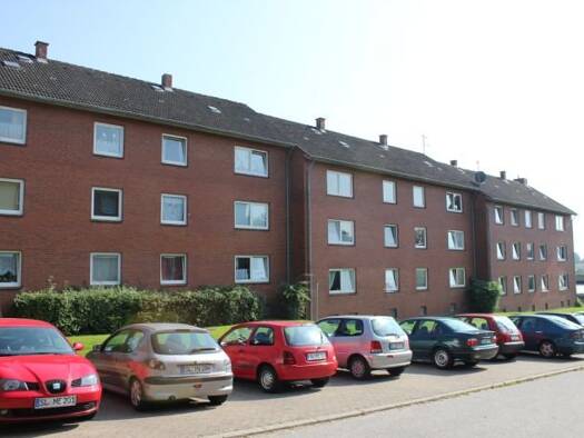 Wohnung zur Miete 420 € 3 Zimmer 63,9 m² 2. Geschoss frei ab 01.05.2026 Beethovenstraße 6 Schleswig 24837