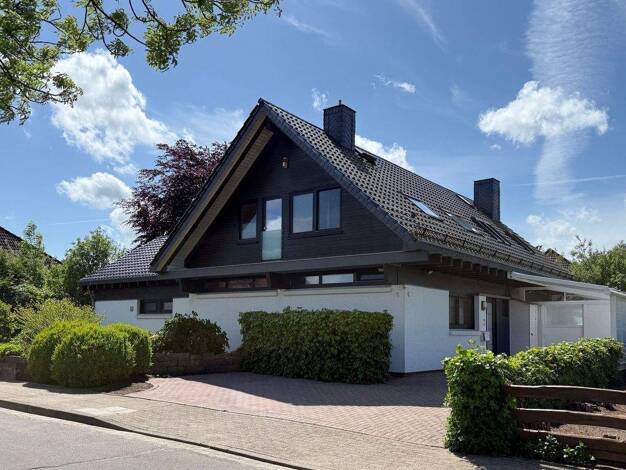 Doppelhaushälfte zur Miete 1.865 € 4 Zimmer 150 m² 986 m² Grundstück Süderholm Heide / Süderholm 25746