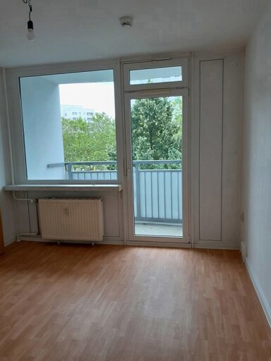 Wohnung zur Miete nur mit Wohnberechtigungsschein 340 € 2 Zimmer 42,9 m² 2. Geschoss frei ab 11.12.2024 Jacob-Winter-Platz 1 Prohlis-Nord (Jacob-Winter-Platz) Dresden 01239