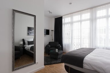 Wohnung zur Miete Wohnen auf Zeit 1.590 € 1 Zimmer 40 m² frei ab 09.02.2025 Brunnen Straße Mitte Berlin 10119