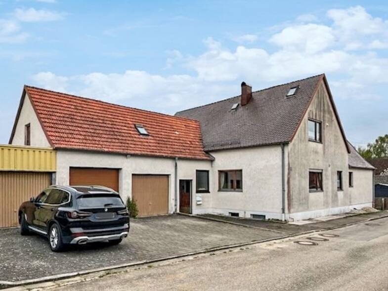 Einfamilienhaus zum Kauf 335.000 € 7 Zimmer 185 m² 800 m² Grundstück frei ab sofort Hürnheim Ederheim 86739
