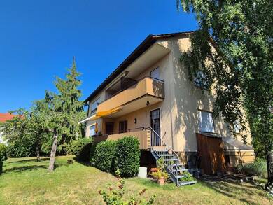 Mehrfamilienhaus zum Kauf 549.000 € 8 Zimmer 167,3 m² 632 m² Grundstück Eberhardstraße 4 Löchgau 74369