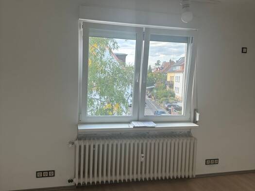 Wohnung zur Miete 850 € 1 Zimmer 90 m² Geschoss 2/3 frei ab 01.11.2026 St Johann Saarbrücken 66123