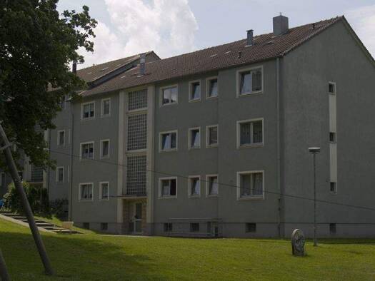 Wohnung zur Miete 709 € 4 Zimmer 85,1 m² 2. Geschoss frei ab 01.04.2026 Karl-Arnold-Straße 12 Lüttringhausen Remscheid 42899