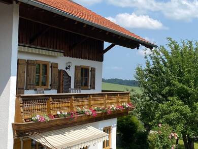 Wohnung zur Miete 1.300 € 3,5 Zimmer 105 m² Geschoss 1/1 frei ab 01.09.2025 Kreuz Glonn 85625