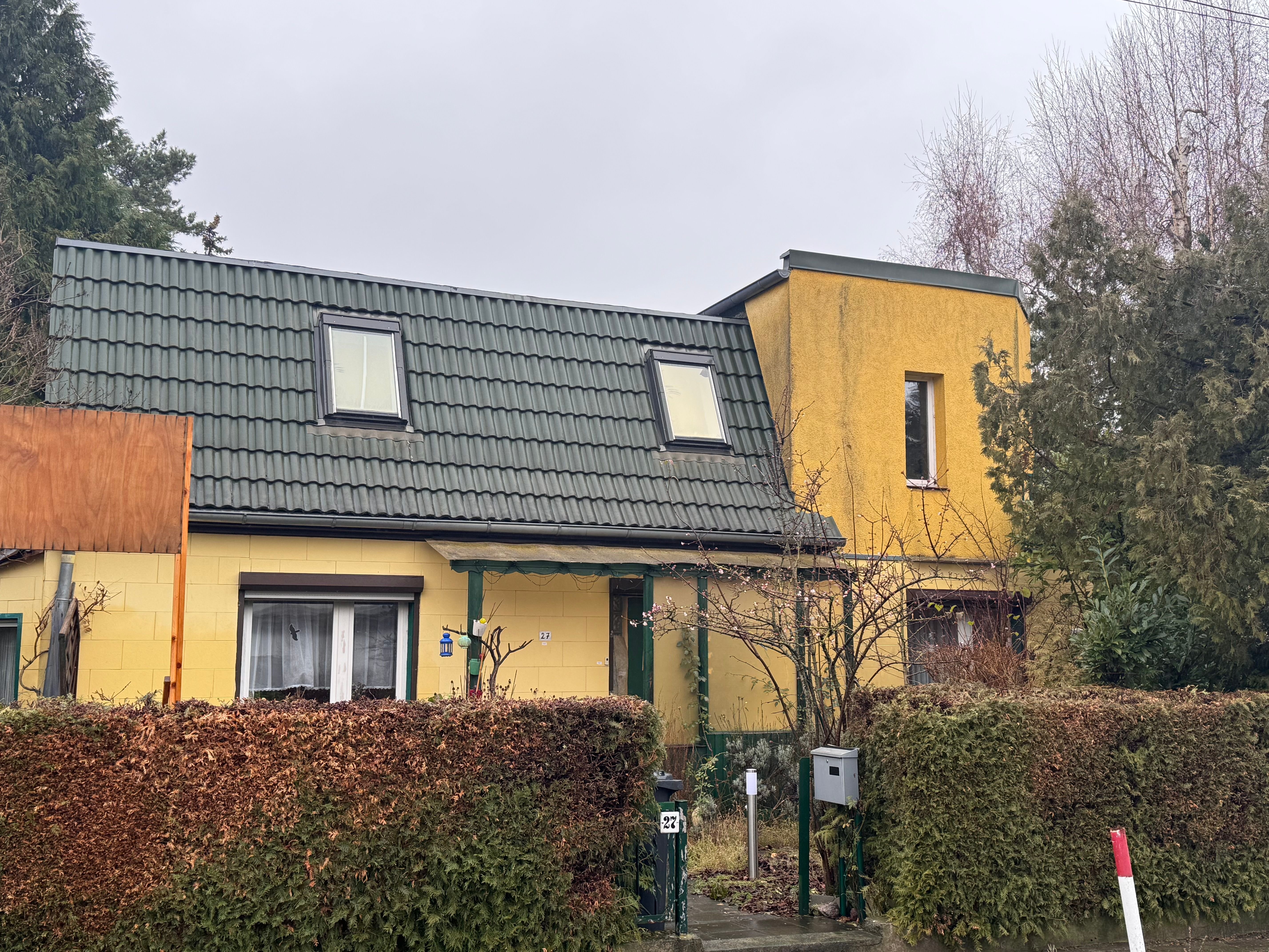 Haus zum Kauf 499.000 € 5 Zimmer 147 m²<br/>Wohnfläche 704 m²<br/>Grundstück ab sofort<br/>Verfügbarkeit Französisch Buchholz Berlin 13089