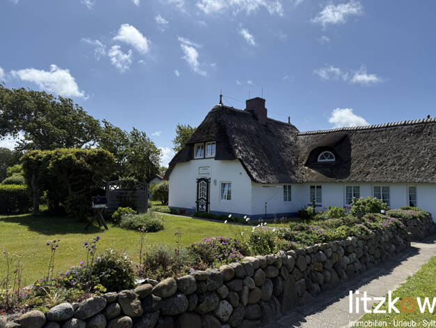 Bauernhaus zum Kauf 2.200.000 € 7 Zimmer 210 m² 2.830 m² Grundstück Tinnum Sylt 25980