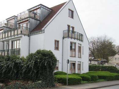 Wohnung zur Miete 598 € 2 Zimmer 62,7 m² 2. Geschoss frei ab 01.09.2025 Herford 32052
