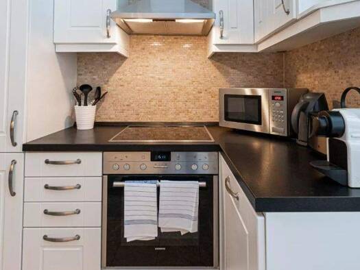 Wohnung zur Miete 680 € 2 Zimmer 88 m² frei ab sofort Bergstraße 7 Bad Oldesloe 23843