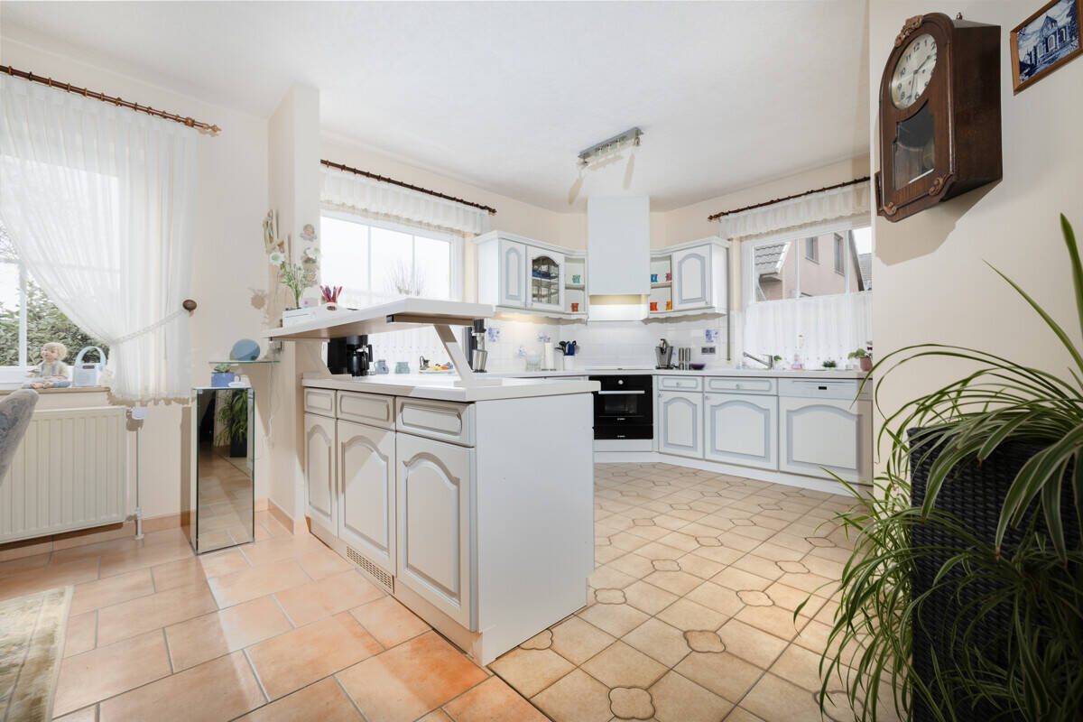 Einfamilienhaus zum Kauf - Mehr