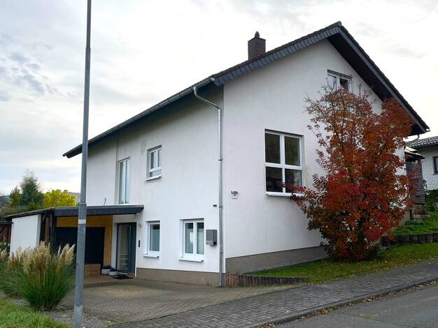 Einfamilienhaus zum Kauf 490.000 € 9 Zimmer 238 m² 656 m² Grundstück Kölschhausen Ehringshausen / Kölschhausen 35630