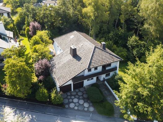 Einfamilienhaus zum Kauf 2.399.000 € 6 Zimmer 192 m² 1.150 m² Grundstück Lärchenstraße 5 Krailling 82152