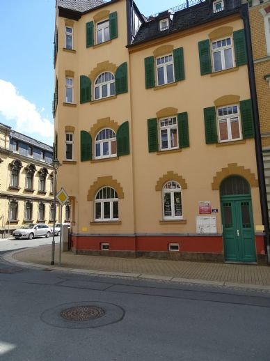 Wohnung zur Miete 320 € 1,5 Zimmer 40 m²<br/>Wohnfläche 2.<br/>Geschoss 01.02.2025<br/>Verfügbarkeit Erlbacher Straße 26 Markneukirchen Markneukirchen 08258