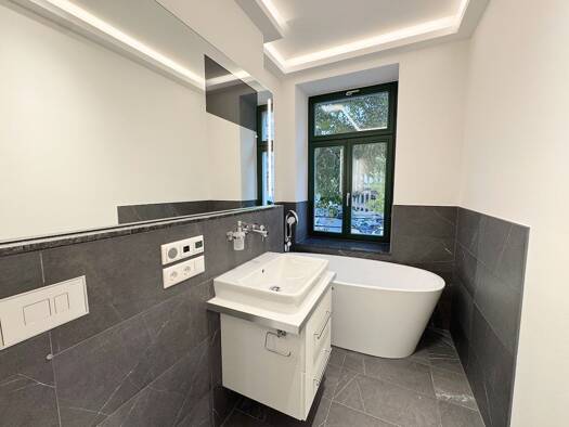 Wohnung zur Miete - Erstbezug 800 € 2 Zimmer 60,2 m² 1. Geschoss frei ab 01.01.2026 Lützner Straße 32 Altlindenau Leipzig 04177