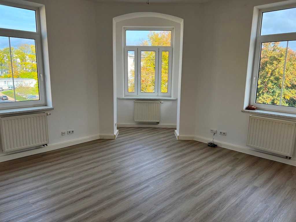 Studio zur Miete 395 € 3 Zimmer 90,5 m²<br/>Wohnfläche Dittesstr. 59 Neundorfer Vorstadt Plauen 08523