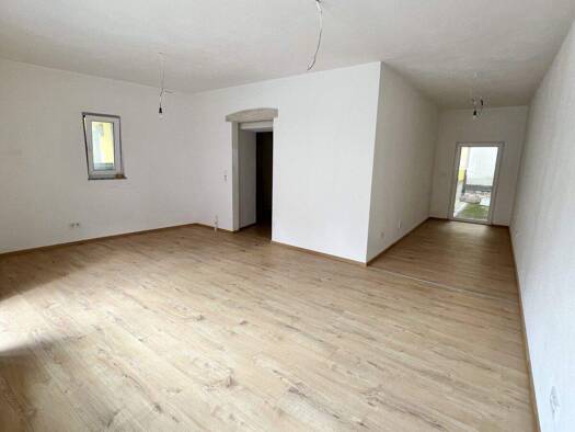 Wohnung zum Kauf 299.000 € 3 Zimmer 94 m² Innenstadt Regensburg 93059