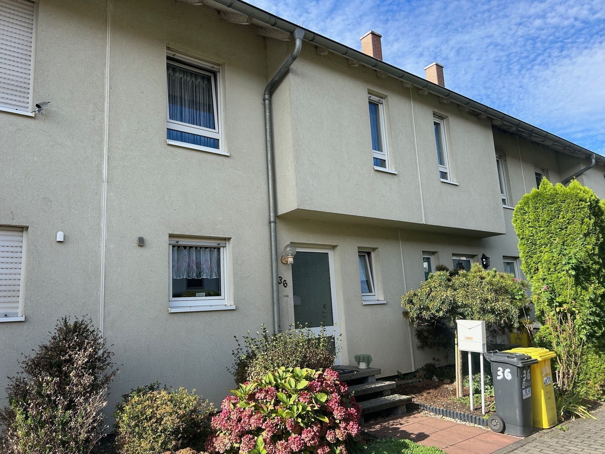 Reihenmittelhaus zum Kauf 198.000 € 4 Zimmer 93 m²<br/>Wohnfläche 119 m²<br/>Grundstück ab sofort<br/>Verfügbarkeit Queis Landsberg 06188