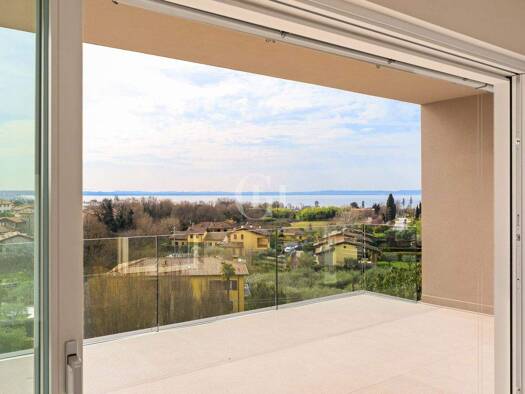 Wohnung zum Kauf 1.225.000 € 3 Zimmer 74 m² 1. Geschoss frei ab sofort Lazise 37017