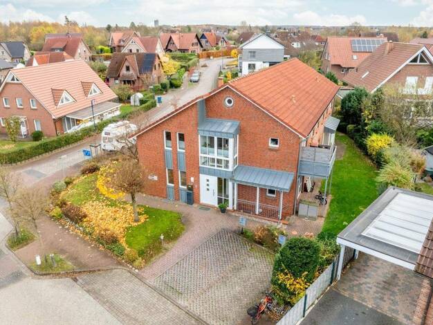Gewerbeobjekt zum Kauf als Kapitalanlage geeignet 990.000 € 477,1 m² 1.008 m² Grundstück teilbar ab 477,1 m² Bad Oldesloe 23843
