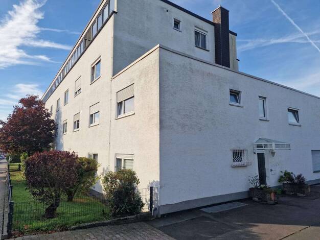 Wohnung zum Kauf 369.000 € 4 Zimmer 124 m² Geschoss 1/3 frei ab sofort Götzenhain Dreieich 63303