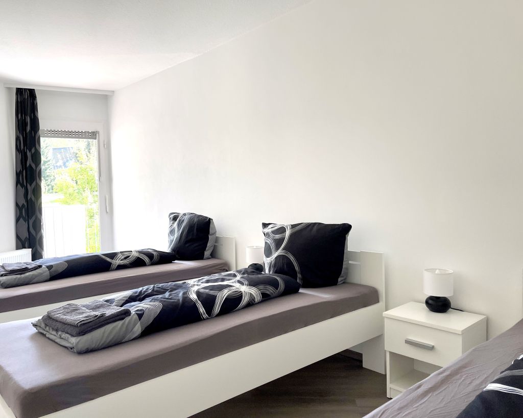 Wohnung zur Miete Wohnen auf Zeit 1.926 € 1 Zimmer 47 m²<br/>Wohnfläche 04.10.2024<br/>Verfügbarkeit Sonnenhang Bad Rothenfelde Bad Rothenfelde 49214