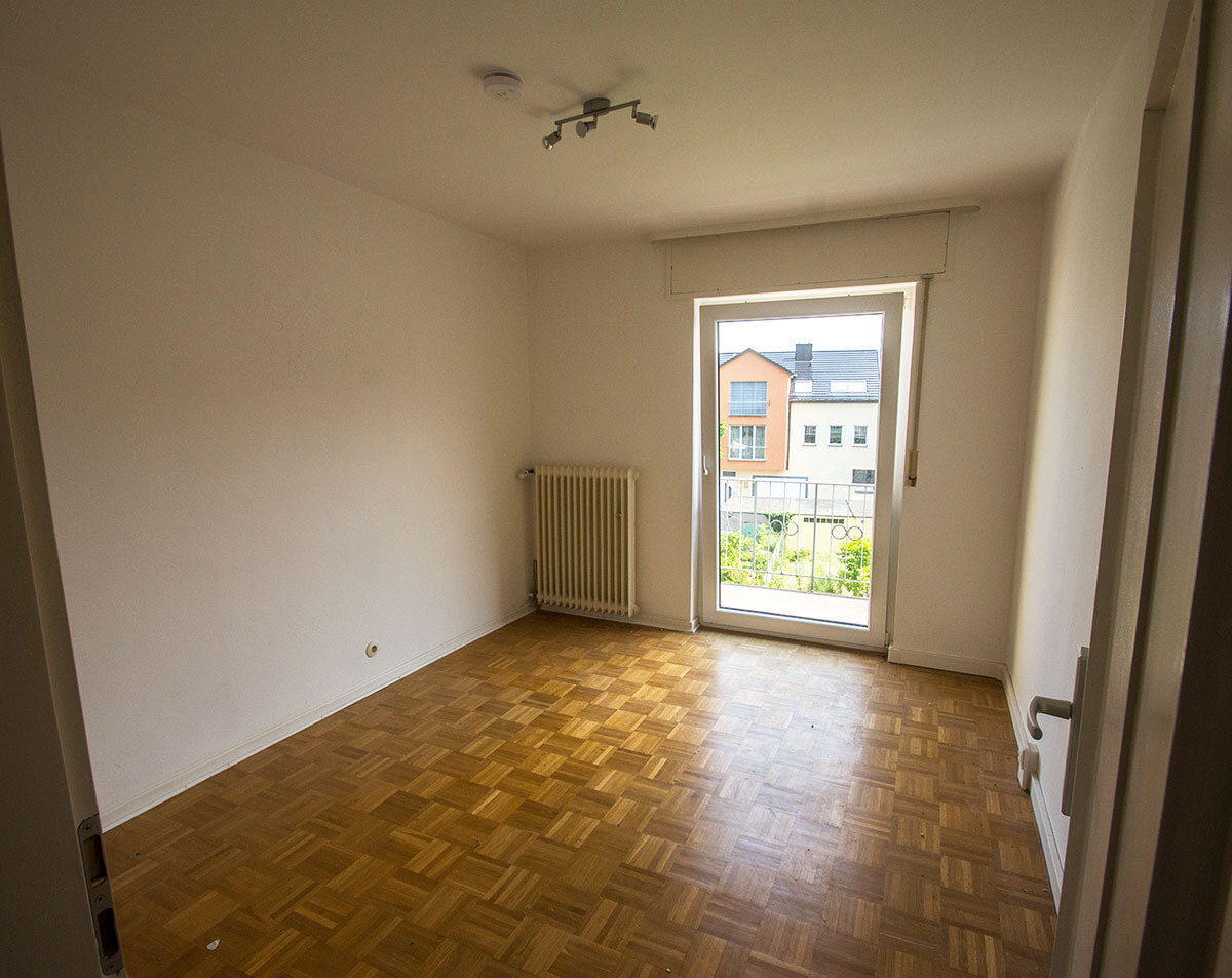 WG-Zimmer zur Miete 280 € 14 m²<br/>Wohnfläche 1.<br/>Geschoss ab sofort<br/>Verfügbarkeit Sebastianuswall 50 Ahrweiler Bad Neuenahr-Ahrweiler 53474