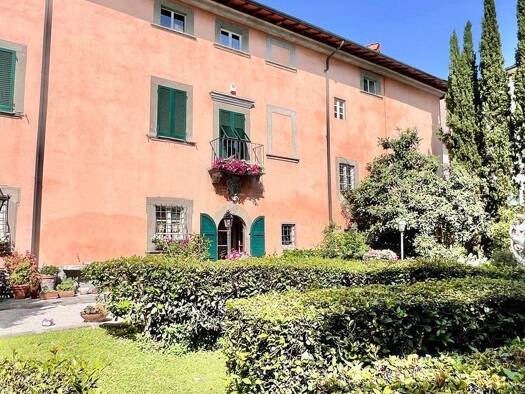 Haus zum Kauf 1.300.000 € 1.000 m² Pontedera 56025