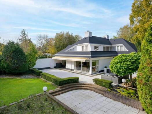 Villa zum Kauf 1.975.000 € 9 Zimmer 416 m² 1.580 m² Grundstück president kennedylaan 185 Oegstgeest 2343 GZ