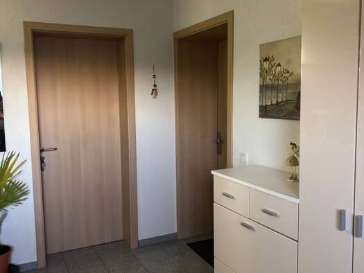 Wohnung zur Miete 850 € 3 Zimmer 100 m² Geschoss 2/3 frei ab 31.01.2026 Bezirkstraße 86 Besseringen Merzig 66663