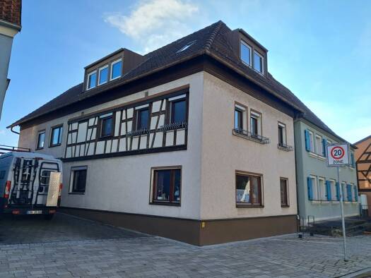 WG-Zimmer zur Miete 280 € 15 m² 3 Geschosse frei ab 01.09.2026 Baiersdorf Baiersdorf 91083
