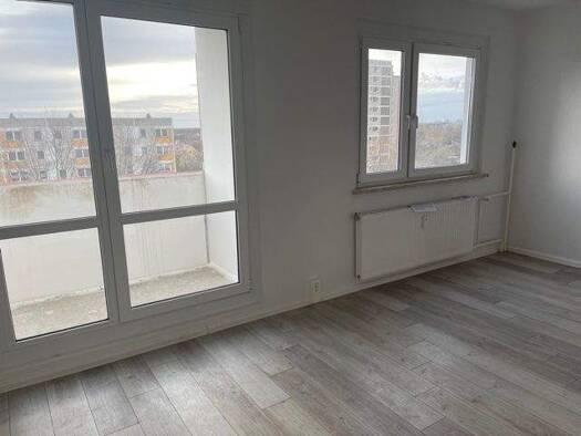 Wohnung zur Miete 225 € 3 Zimmer 56 m² 4. Geschoss Hanoier Straße 40 Silberhöhe Halle (Saale) 06132