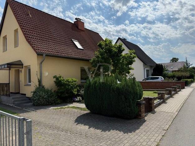 Einfamilienhaus zum Kauf 339.000 € 8 Zimmer 191 m² 839 m² Grundstück Friedrichsthal Schwerin 19057