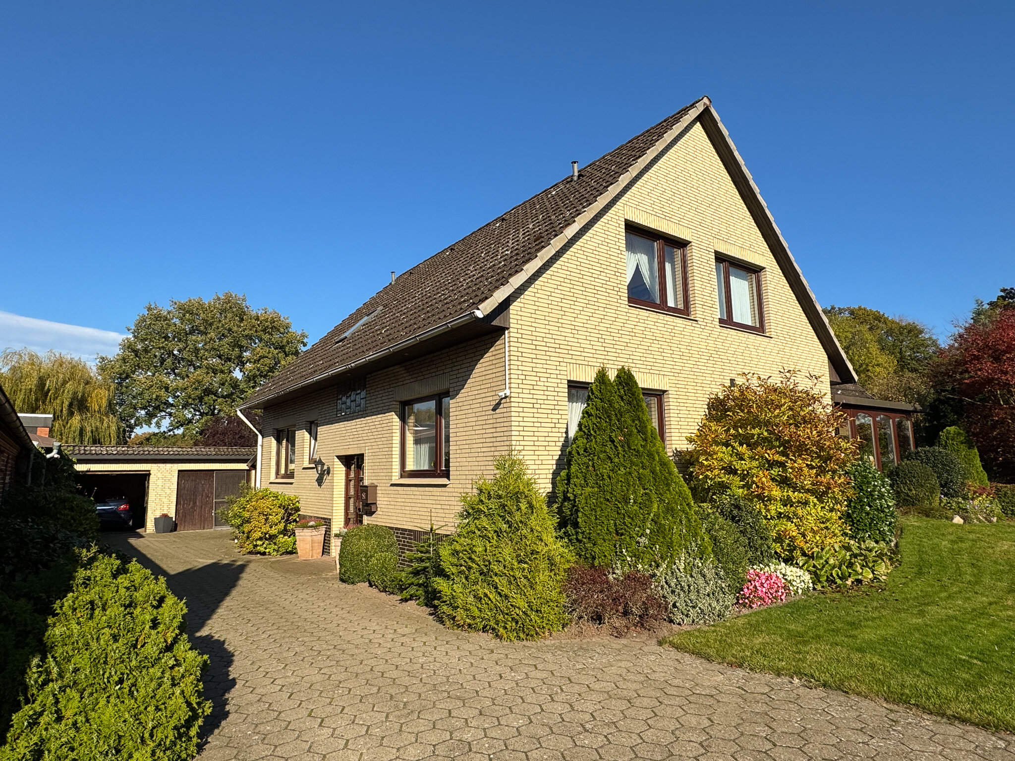 Einfamilienhaus zum Kauf 475.000 € 8 Zimmer 207 m²<br/>Wohnfläche 2.988 m²<br/>Grundstück Holvede Halvesbostel 21646