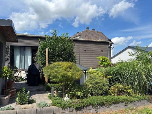 Einfamilienhaus zum Kauf 260.000 € 4 Zimmer 180 m² 550 m² Grundstück frei ab sofort Gößnitz 04639