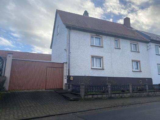 Doppelhaushälfte zum Kauf 118.000 € 6 Zimmer 110 m² 500 m² Grundstück frei ab sofort Meister-Eckhardt-Straße 4 Nessetal 99869