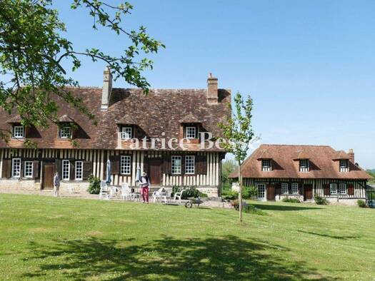 Bauernhaus zum Kauf 1.490.000 € 18 Zimmer 401 m² 92.809 m² Grundstück Lisieux 14100