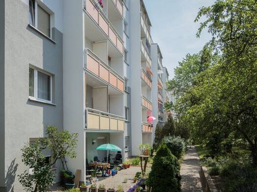 Wohnung zur Miete 398 € 3 Zimmer 56,9 m² 6. Geschoss Murmansker Straße 18 B Südstadt Süd 06130