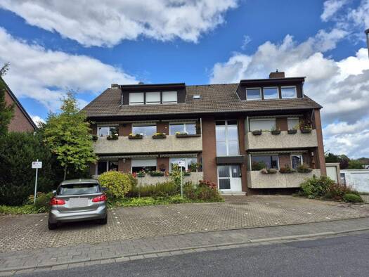 Haus zum Kauf 1.050.000 € 14 Zimmer 424 m² 714 m² Grundstück Karlsforster Straße 25 Kaarst-Nord/West Kaarst 41564